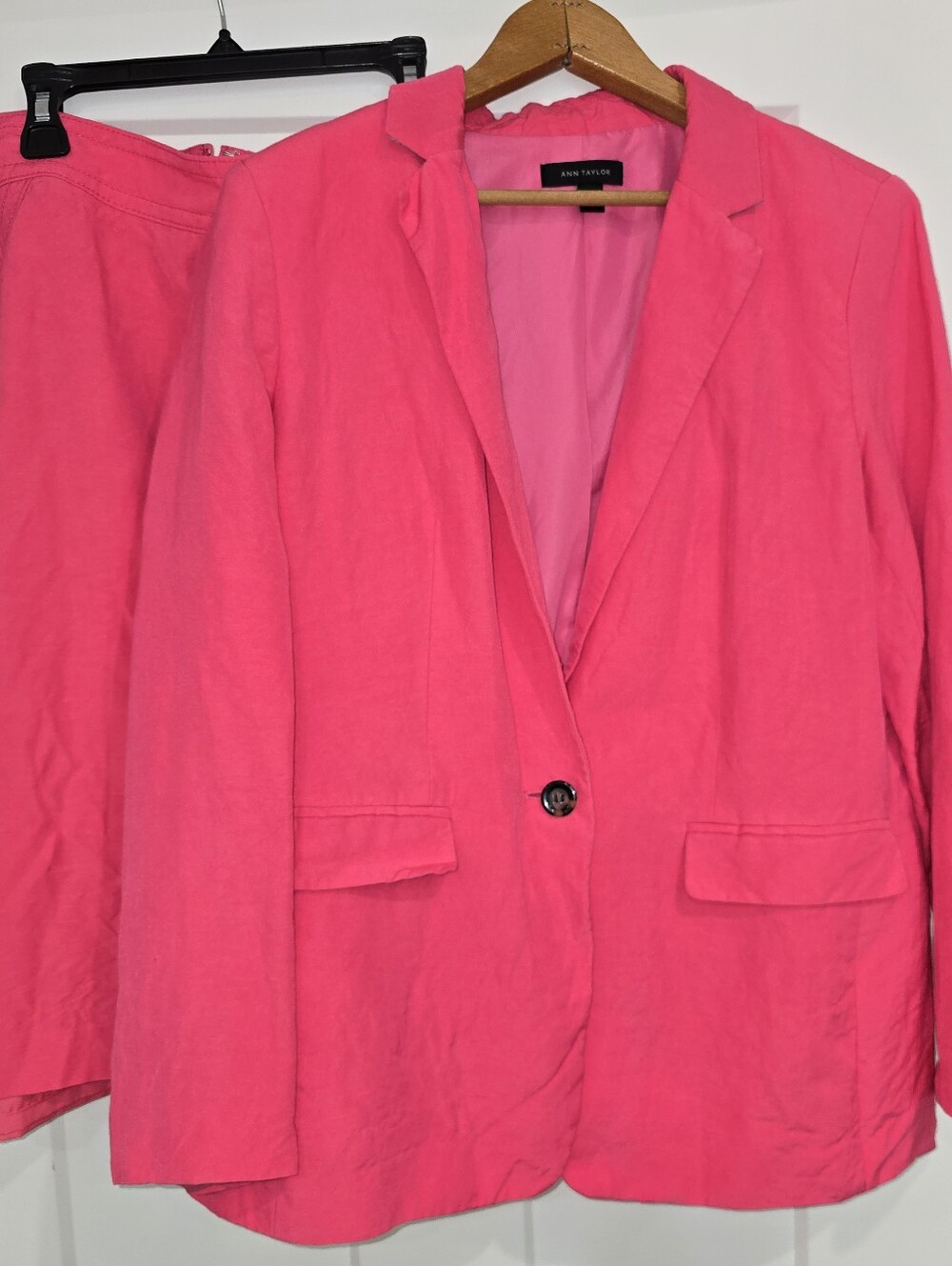 Legally Blonde Pink Ann Taylor Suit Linen Blend Women's 10 Business or Costume